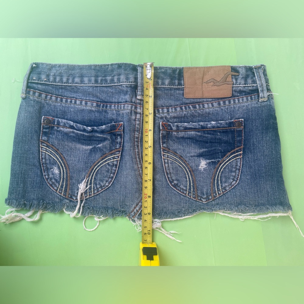 HOLLISTER LEGENDARY ULTRA MINI  DISTRESSED JEANS Denim Mini Skirt CALI SIZE 0 - Picture 11 of 14